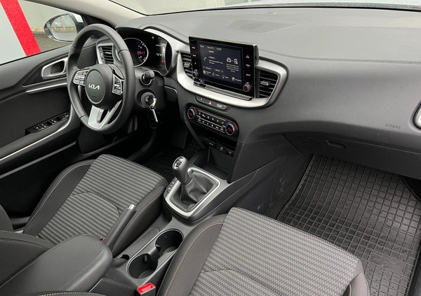 Kia Ceed cena 103900 przebieg: 5000, rok produkcji 2022 z Sztum małe 301